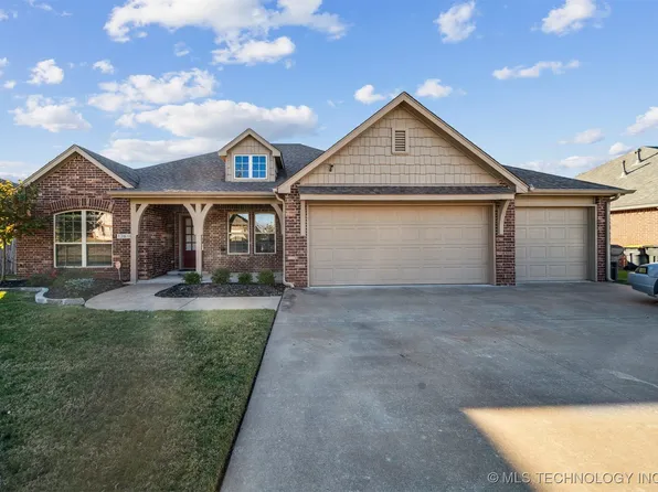13610 S Owasso Pl, Glenpool, OK 74033