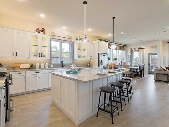 The Hennessey - Kitchen