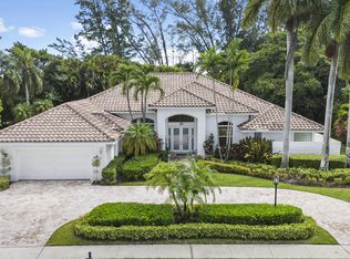 10402 Stonebridge Blvd, Boca Raton, FL 33498