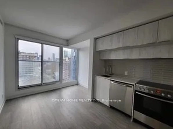 181 Dundas St E, Toronto, ON