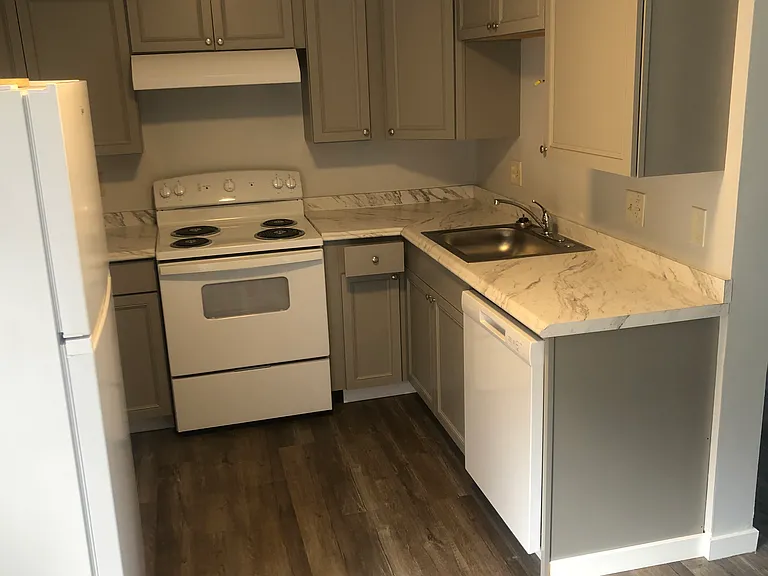 395 W Fulton St #D — Photo 5
