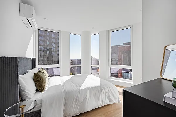 Rented by Polaris Property Group | media 13