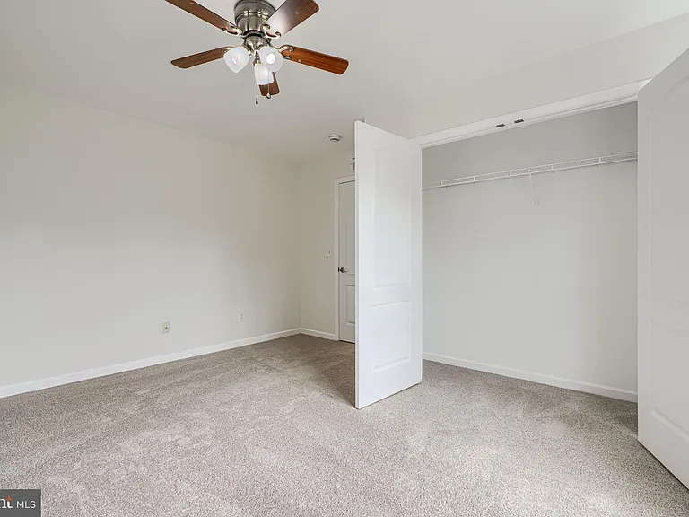 605 N Paradise Rd — Photo 27