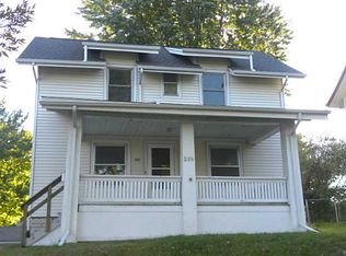 269 Highland Dr NW, Cedar Rapids, IA