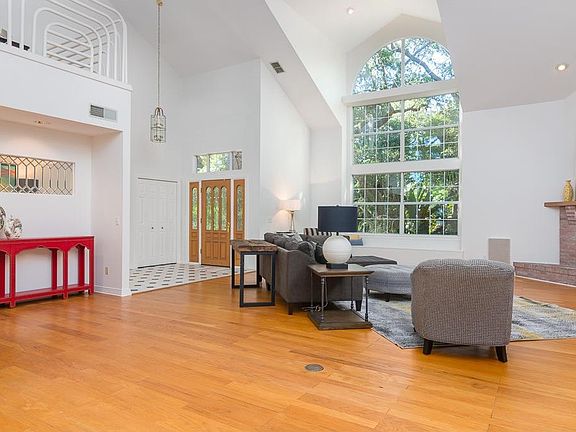 4th image of 2503 W Gardner Ct