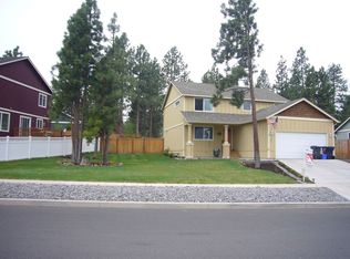 61027 Honkers Ln, Bend, OR 97702