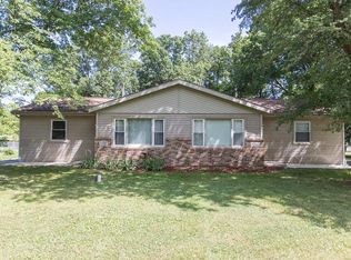 1132 Vine St, Chesterton, IN 46304