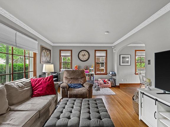 5th image of 2336 S 67th STREET