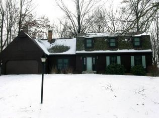 2399 Antrim Ct, Pittsburgh, PA 15237