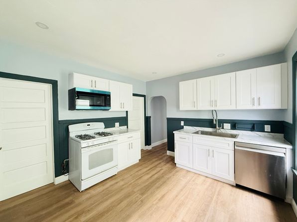 83 Marion St APT 3