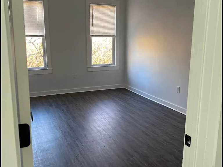 454 Newfield Ave #2 — Photo 9