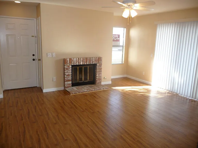 9326 Twin Trails Dr #106 — Photo 3