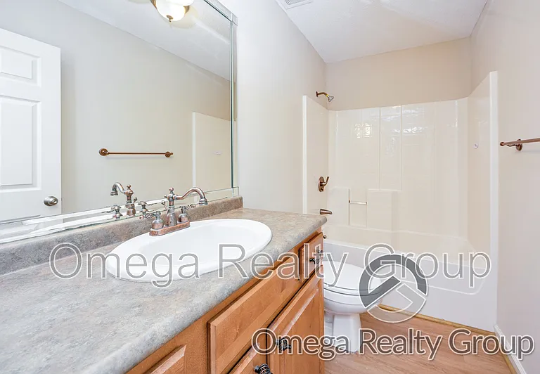 18488 Thoroughbred Dr — Photo 27