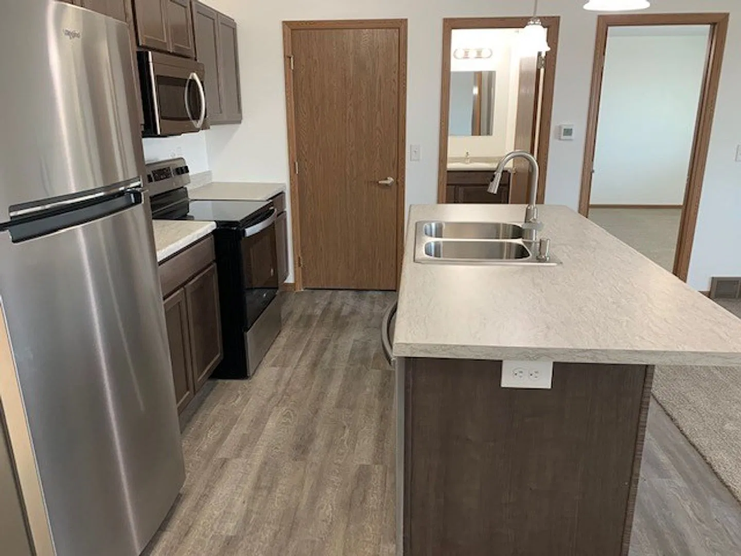 1500 Main Ave — Photo 3