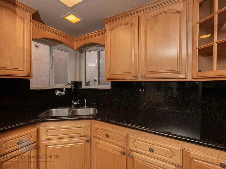 14789 Cinnamon Dr — Photo 6