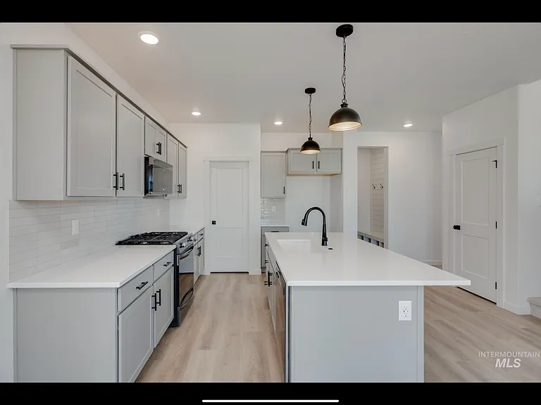 7148 W Riverwood St — Photo 11