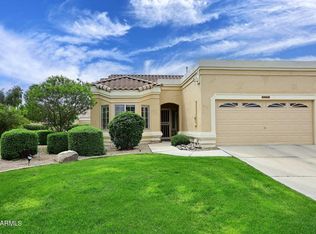 8429 W Oraibi Dr, Peoria, AZ 85382