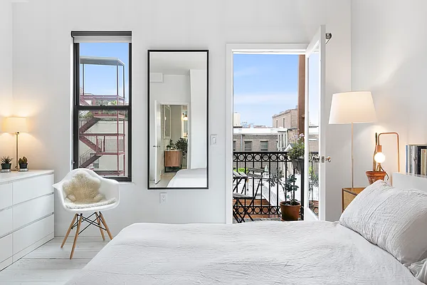 Rented by Corcoran | media 11