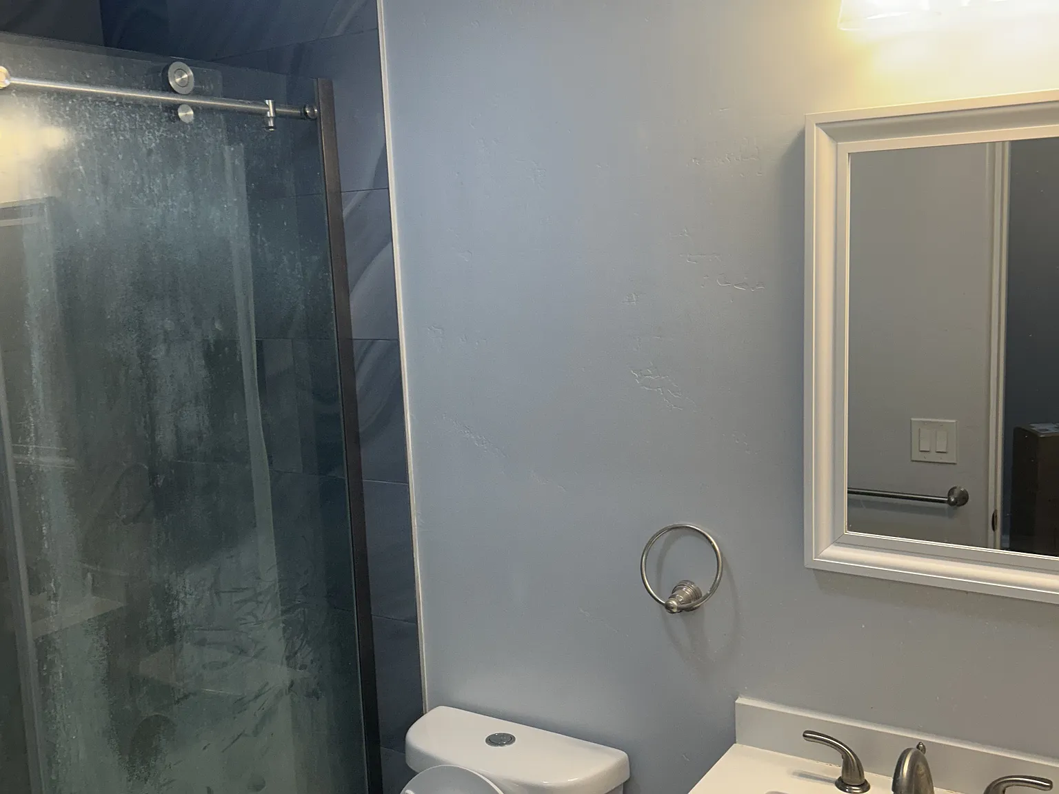 4 bed, 1370 sqft, $1,700 — Photo 2