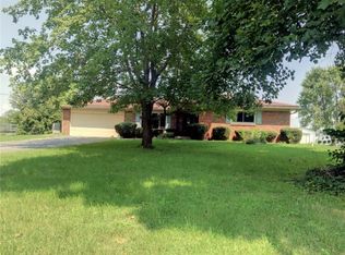 2706 E Massengale Rd, Shelbyville, IN 46176