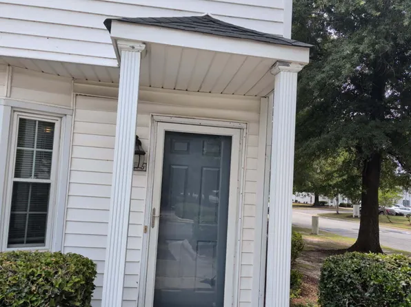 3801 Sterling Pointe Dr Unit R6, Winterville, NC 28590
