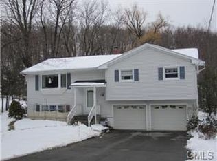 71 Old Ridgebury Rd, Danbury, CT 06810