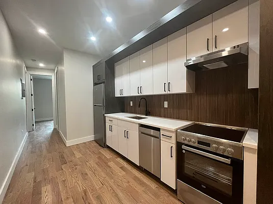 Rented by Yup Realty LLC | media 14
