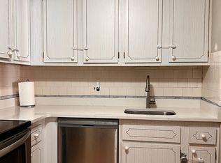 B1 Colonial Dr UNIT 9, Andover, MA 01810