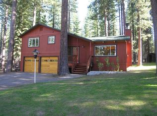 10451 Golden Pine Rd, Truckee, CA 96161