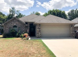 6630 Inwood Dr, Reno, TX 75462