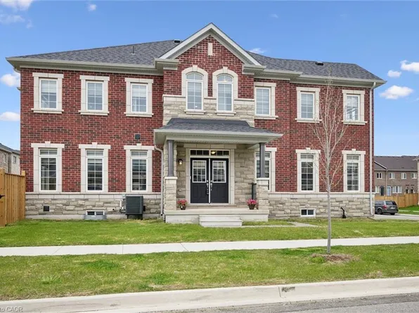 3 Gledhill Cres, Cambridge, ON N1T 0G2