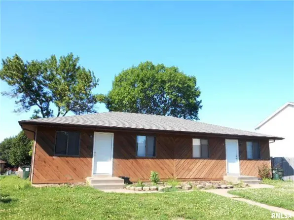 649 W 63rd St, Davenport, IA 52806