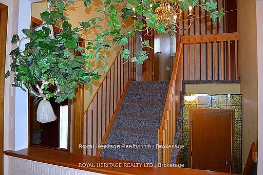 62 Brant Ct — Photo 25