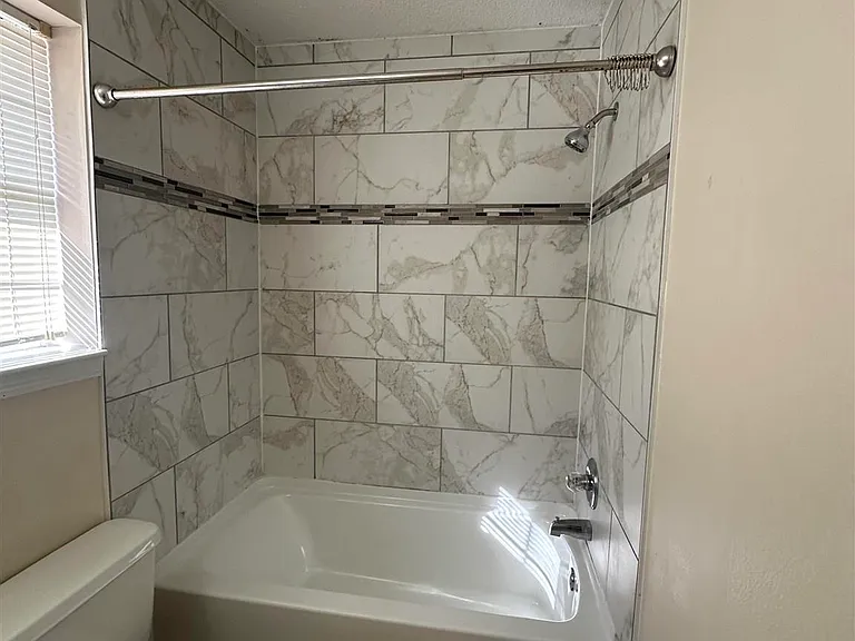 3001 Flintlock Dr — Photo 10
