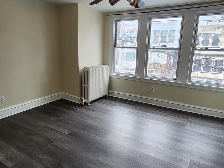 211 Wright Ave — Photo 12