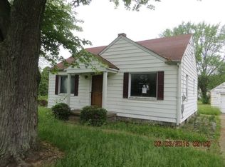 6298 Columbiana Rd, New Middletown, OH 44442