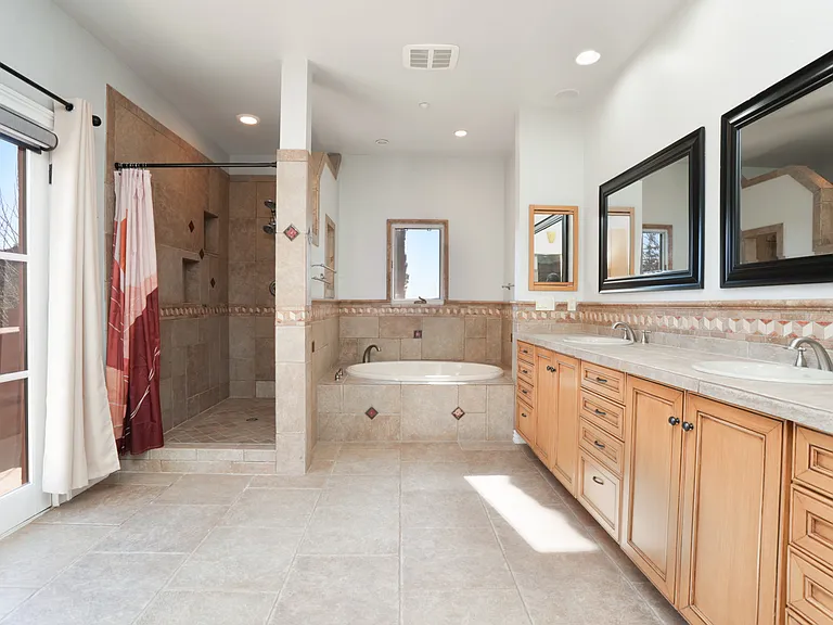1275 Dry Creek Rd — Photo 13