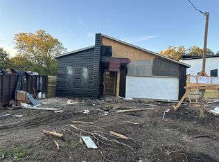 2875 E Overton Rd, Dallas, TX 75216