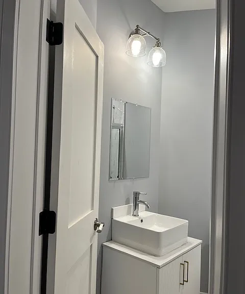 179 Paris Ave #1 — Photo 8