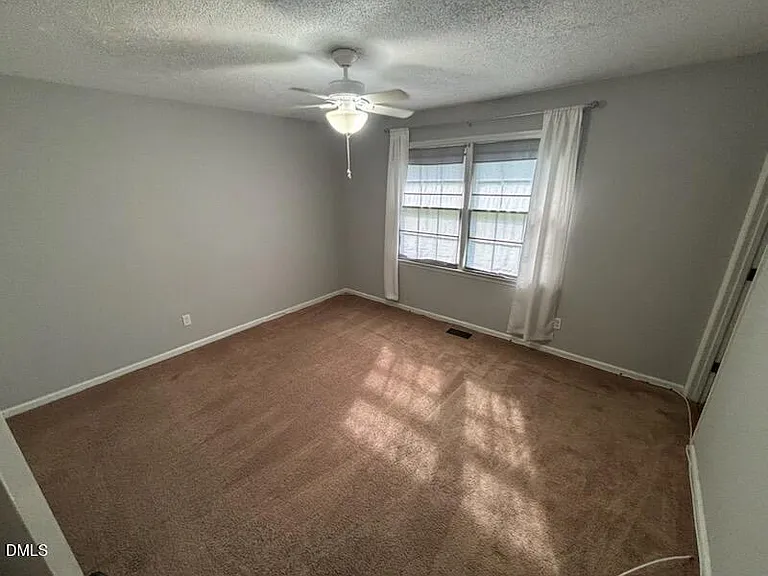 325 Wendell Falls Pkwy — Photo 7