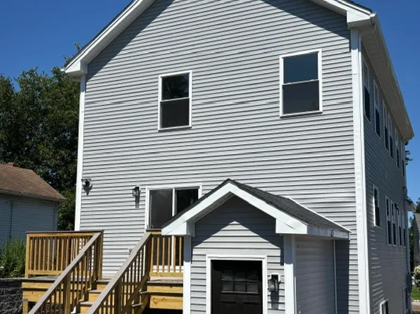 73 King St Floor 2, Johnston, RI 02919
