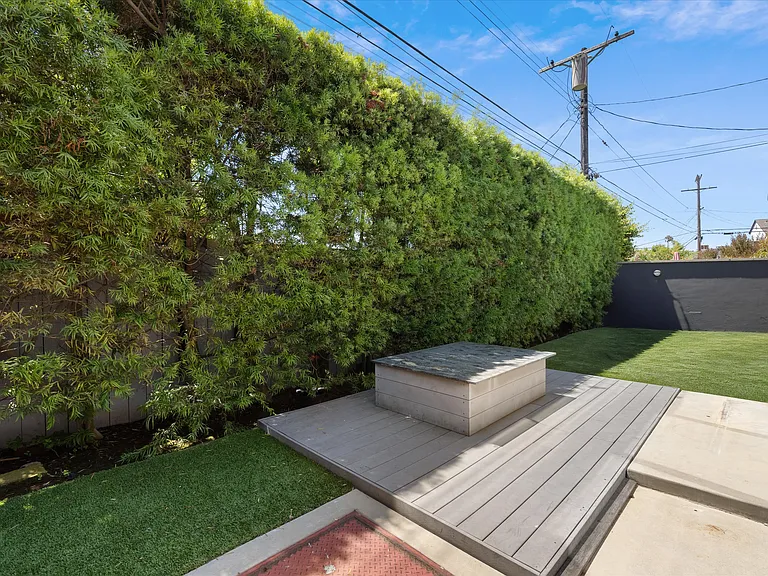 8317 Delgany Ave — Photo 34