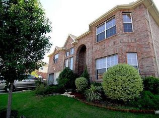 8316 Southern Prairie Dr, Fort Worth, TX 76123