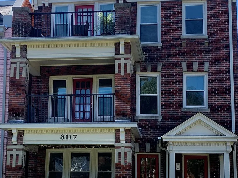3117 Grove Avenue — Photo 2