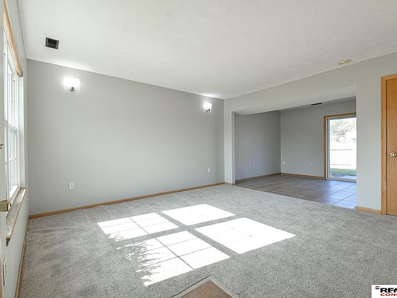 4th image of 2445 Ramsey Rd