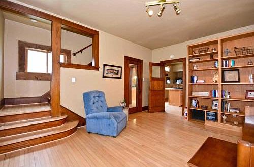 Bonus main floor room