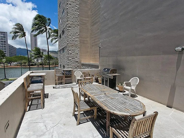2115 Ala Wai Blvd #605 — Photo 13