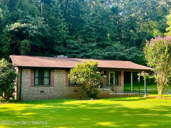 2240 Oldfield Rd, Sylacauga, AL 35150