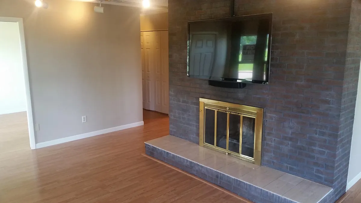 Building Photo - 500 Manhattan Dr #B7