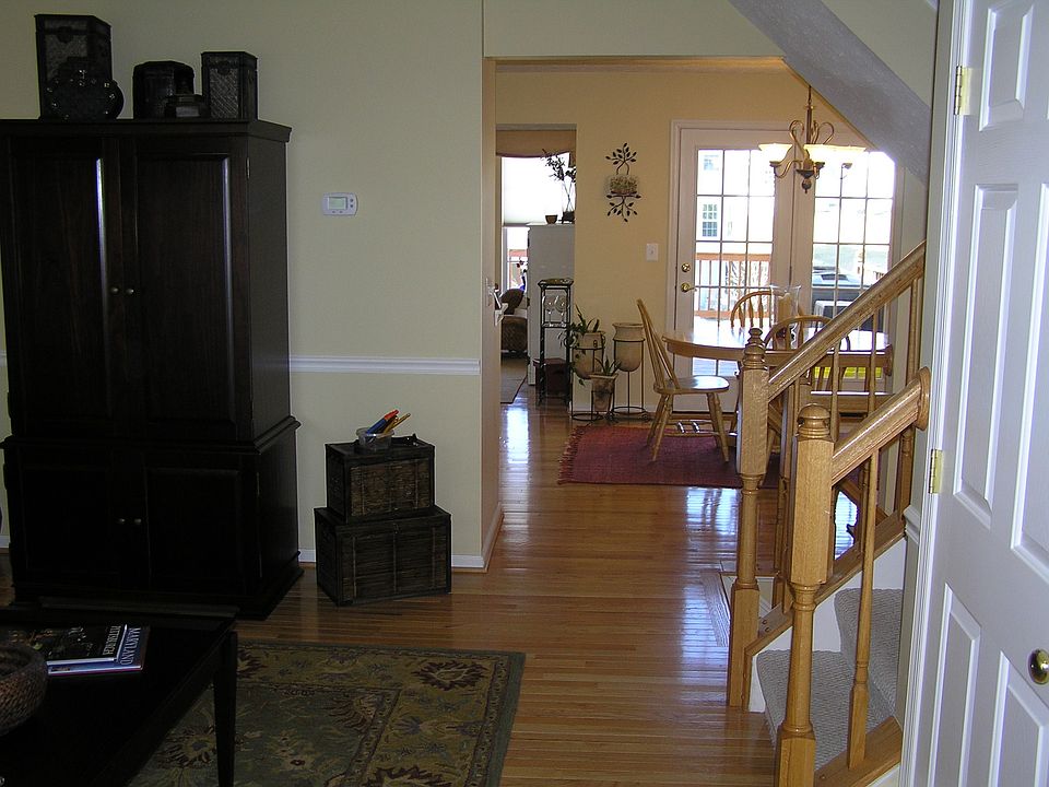 1st image of 8112 Silver Fox Way